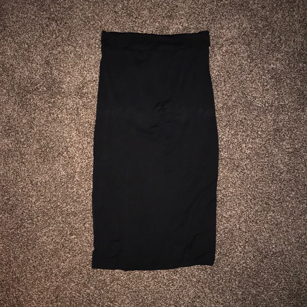 Tobi - Midi Bodycon Skirt